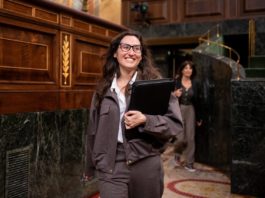 Laura Vergara toma posesión en el Congreso sustituyendo a Jorge Pueyo