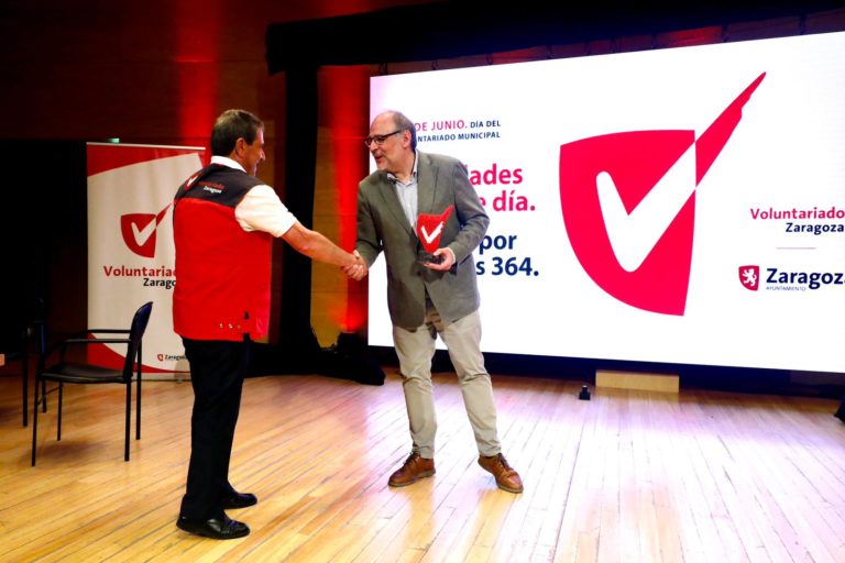 Los Voluntarios de Zaragoza celebran su día con 155 nuevas incorporaciones y el apoyo del presentador Javier Segarra