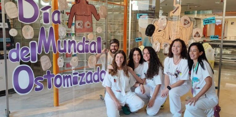 El Hospital Clínico de Zaragoza visibiliza la ostomía en el Día Mundial del Paciente Ostomizado