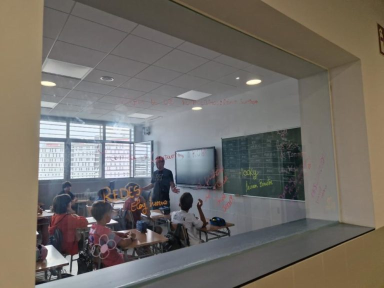 los docentes de Aragón tendrán un nuevo horario lectivo de 23 horas semanales en 2026