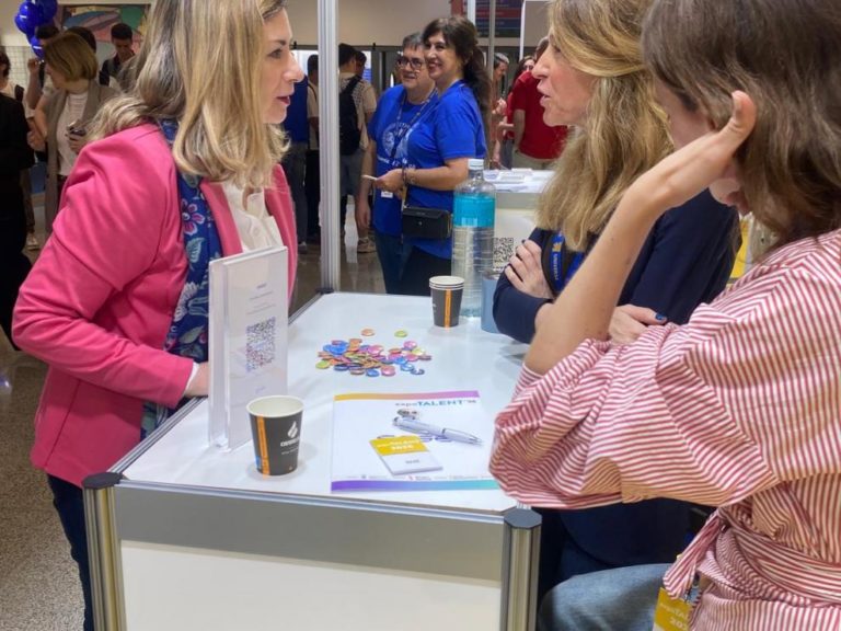 Más de 120 empresas buscan talento en la XXII Feria de Orientación y Empleo de Zaragoza