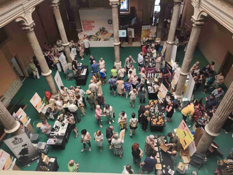 Más de 4.000 personas visitan la III Feria Agroalimentaria de la Provincia de Zaragoza Más de 4.000 personas visitan la III Feria Agroalimentaria de la Provincia de Zaragoza