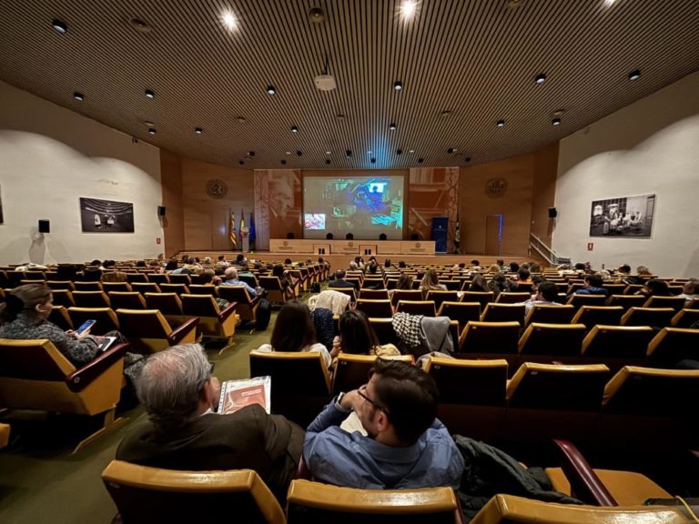 Más de 650 profesionales se reúnen en Zaragoza para el V Curso sobre Endometriosis
