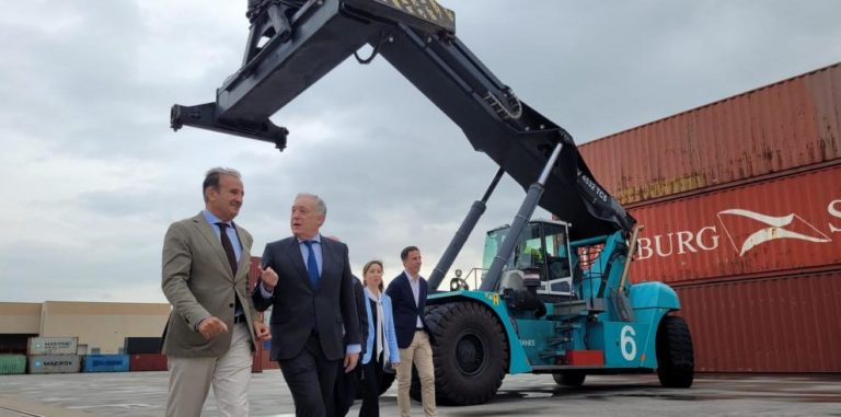 Las obras en el corredor mediterráneo paralizan el transporte de mercancías en Aragón