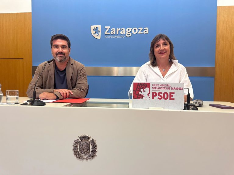 PSOE exige transparencia sobre los contratos de la Nueva Romareda y denuncia falta de información