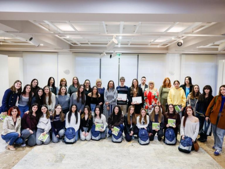 Pilar Subías gana el XI concurso de microrrelatos ‘Jóvenes con mucho que contar’ en Aragón