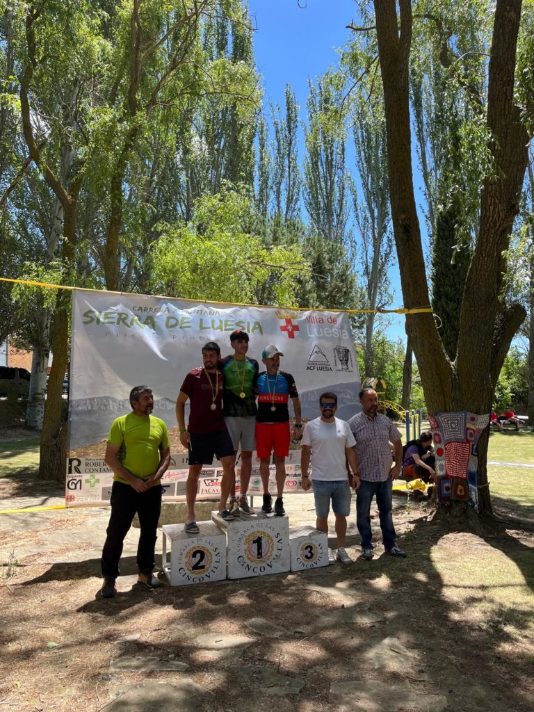Sergio Coll y Patricia Villanueva, oro en el Campeonato de Aragón de carreras por montaña en línea
