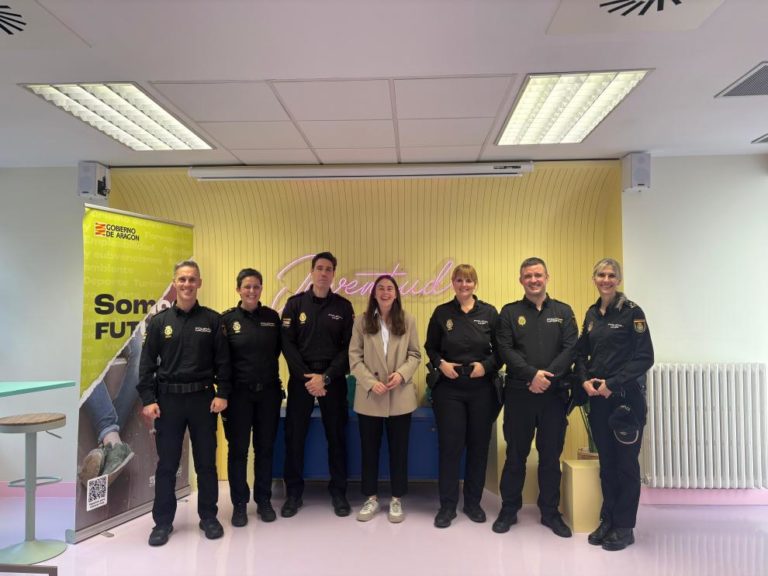 Policía Nacional y IAJ se unen en un escape room contra la violencia de género en Aragón