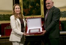 La doctora Carmen García, jefa de Radiología Mamaria del Servet, premio nacional por su trayectoria profesional