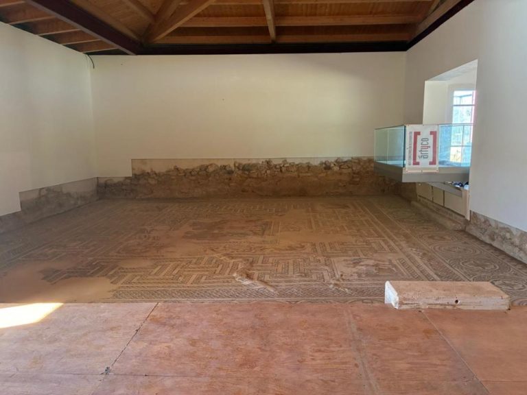 Recuperado el mosaico de Cadmo y Harmonia en La Malena tras inundaciones
