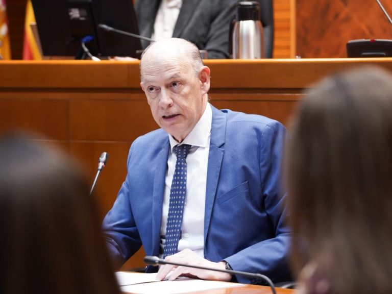 Sanidad exige al Gobierno de España soluciones inmediatas para el conflicto del Estatuto Marco