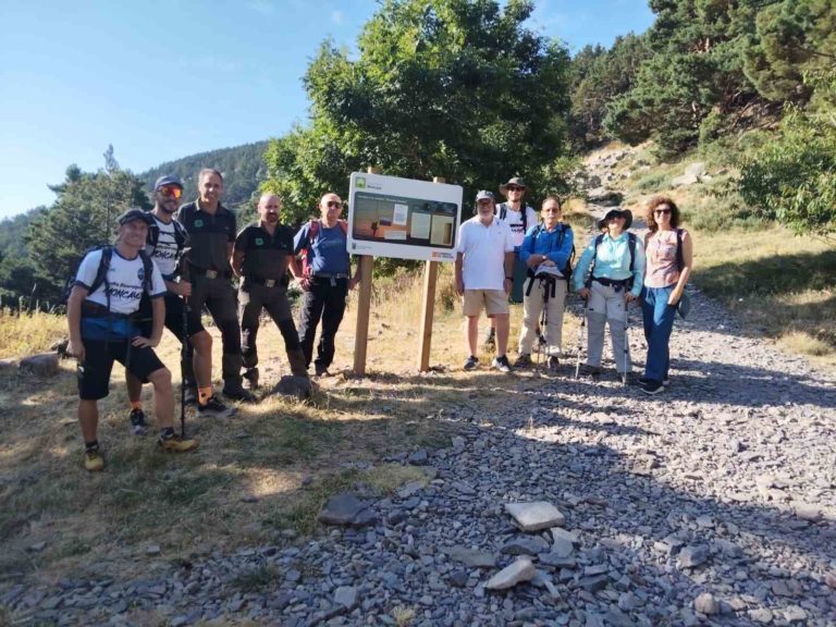 Tarazona homenajea al astrónomo Eduardo Novella con la inauguración de una senda en el Moncayo
