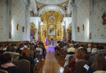 Tarazona premia a dos investigadoras en la lucha contra el cáncer en el Día de la Mujer