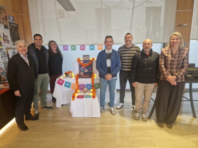 Teruel celebra el Día de Muertos con un altar de los Amantes de Teruel