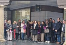 Teruel celebra la lectura del manifiesto del 8 M en la Plaza del Torico