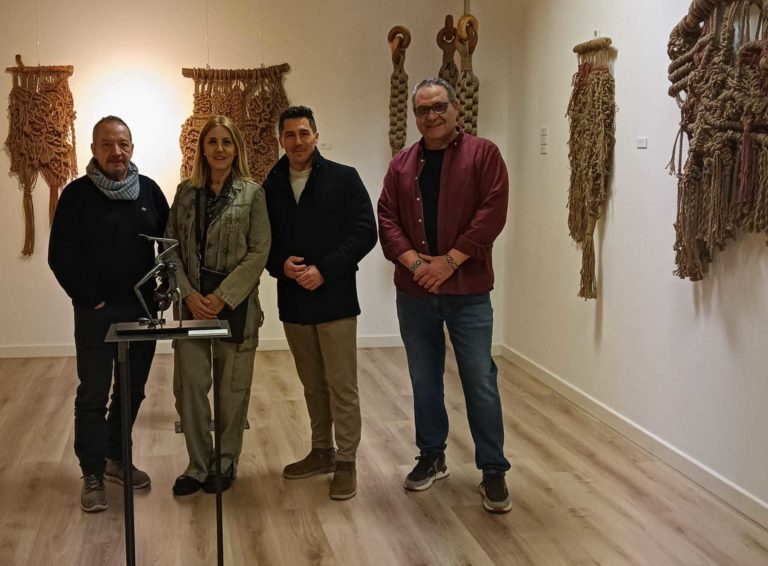 Teruel presenta la exposición Raíz y Materia con artistas locales que conectan con la tierra