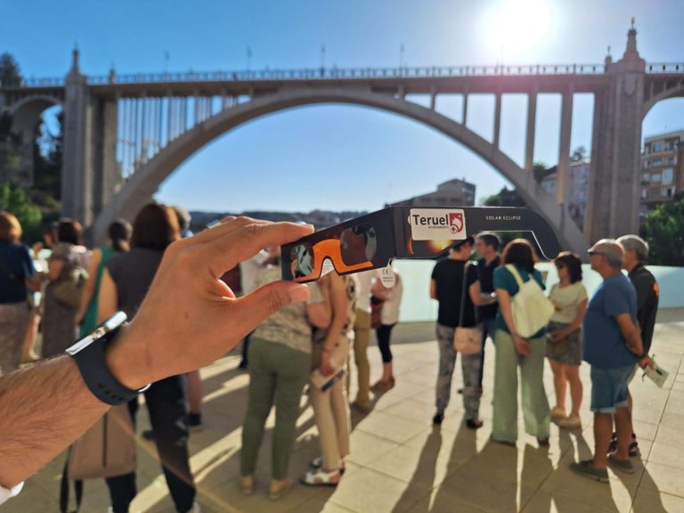 Teruel se prepara para el eclipse solar del 12 de agosto con el programa «Luces y Estrellas»