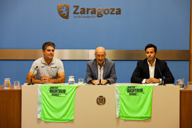 Zaragoza se ilumina con la tercera edición de la Binter NightRun Series, que espera 1.800 participantes