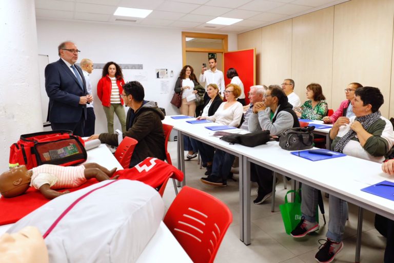 El Ayuntamiento de Zaragoza forma a los voluntarios en primeros auxilios
