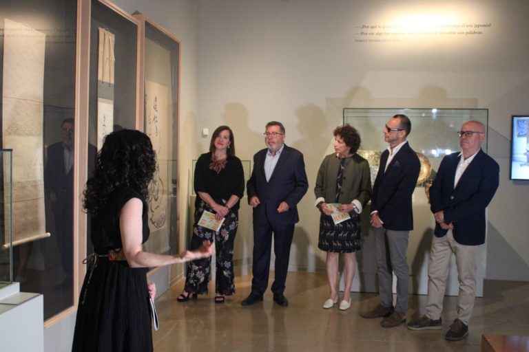 La Lonja de Zaragoza presenta 400 obras de arte asiático hasta el 13 de octubre