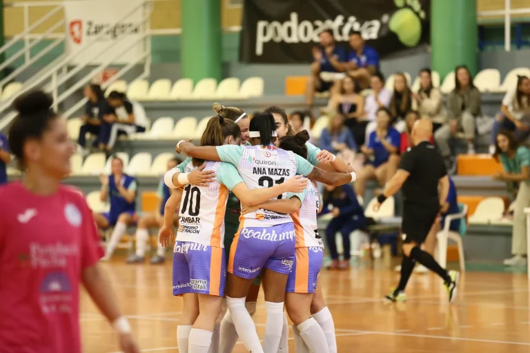 El Wanapix Aldelís InterSala 10 golea al San Pablo de Ibiza y mantiene su portería a cero (8-0)