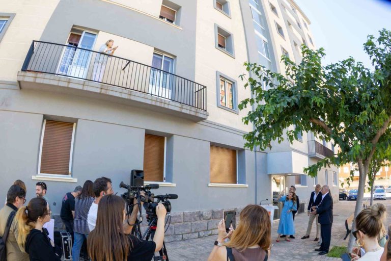 Zaragoza destina 8 millones de euros a ayudas para rehabilitación de viviendas en 2026 y 2027