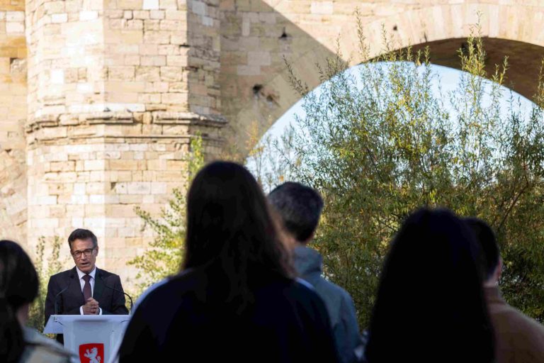 Zaragoza inicia el Plan de Puentes para revitalizar cinco icónicas infraestructuras