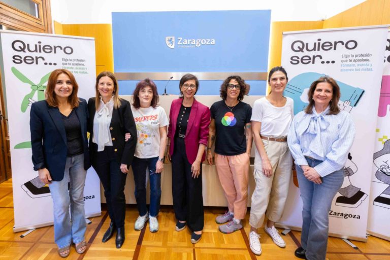 Zaragoza lanza campaña para impulsar la igualdad en profesiones masculinizadas