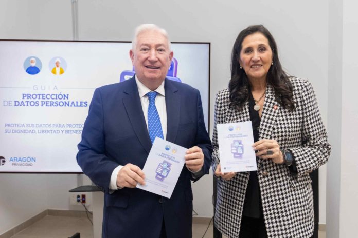 Zaragoza lanza guía para proteger datos personales de mayores y toda la ciudadanía_1_compressed