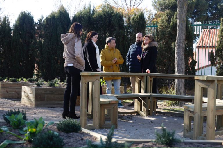 El Ayuntamiento presenta «Adapta tu patio» para dos colegios zaragozanos