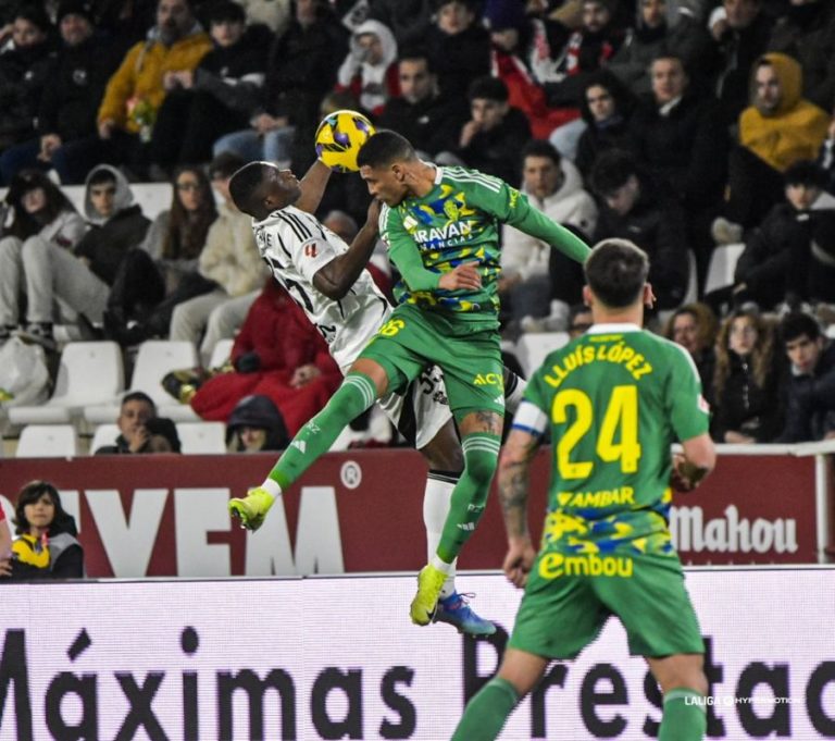 El Real Zaragoza vuelve a perder frente al Albacete (2-1)