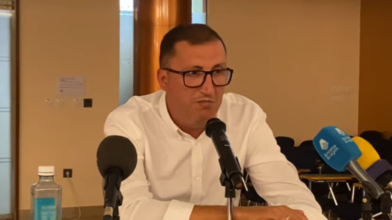 Aniceto Navarro, presidente de la SD Tarazona, asegura que el club pasa por una complicada situación económica