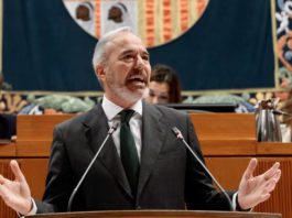 Azcón reivindica su gobierno en solitario y desvincula el adelanto electoral de otras comunidades