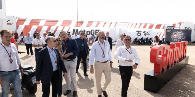 Jorge Azcón: «Motorland pone Aragón en el mapa»