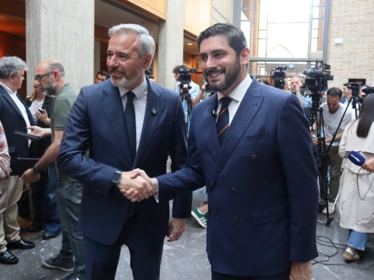 PP y Vox cierran un acuerdo para investir a Azcón como presidente de Aragón con una vicepresidencia y tres consejerías para la formación de Nolasco