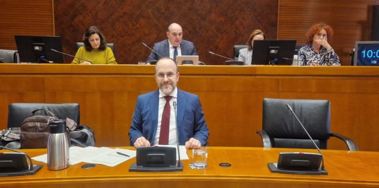La Unidad de Trastornos de la Conducta Alimentaria de Adultos  atendió casi 5.000 consultas en 2024