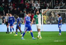 El Zaragoza cae en Córdoba entre su impotencia y dos avisos salvados por el VAR (1-0)