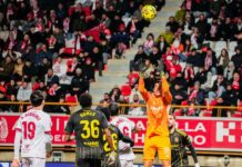 Un empate pobre en León deja más dudas que certezas (0-0)