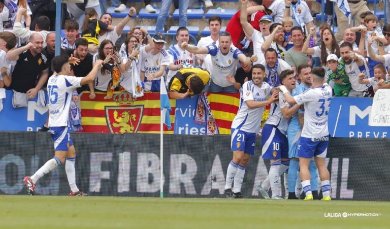 Poussin consigue el empate con un gol en el 93 (2-2)