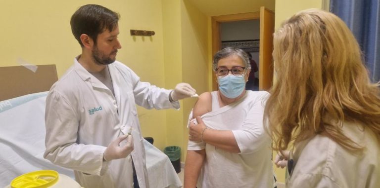 Las urgencias por gripe se triplican en una semana en Aragón y se acercan al umbral epidémico
