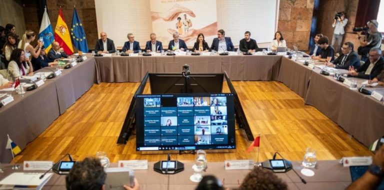 Aragón acepta acoger a 20 Menores Migrantes No Acompañados de los 347 que saldrán de Canarias