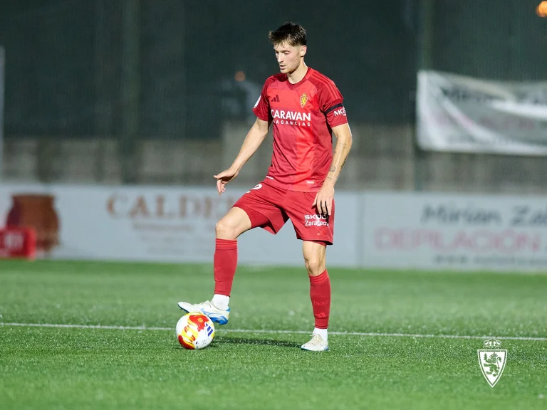 El Zaragoza prolonga la cesión de Kóša al Košice y se quita una ficha de encima