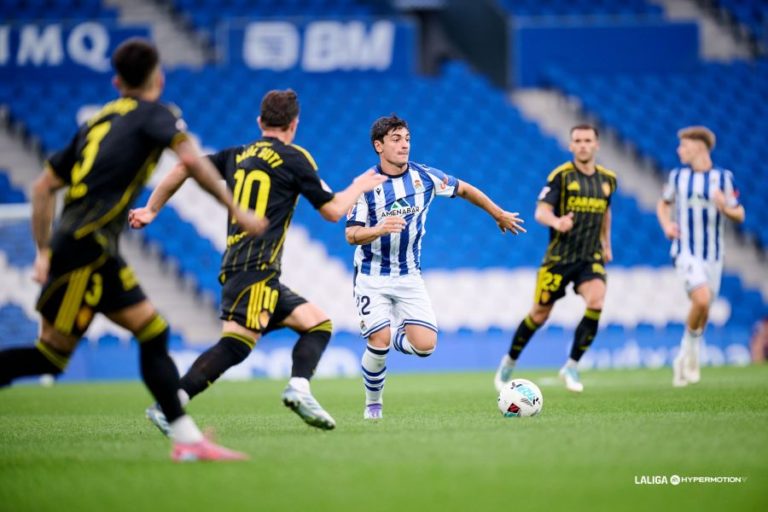 El Real Zaragoza vuelve a naufragar