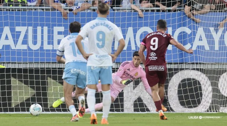Un bochornoso Real Zaragoza pierde 0-5 en casa frente al penúltimo de la liga