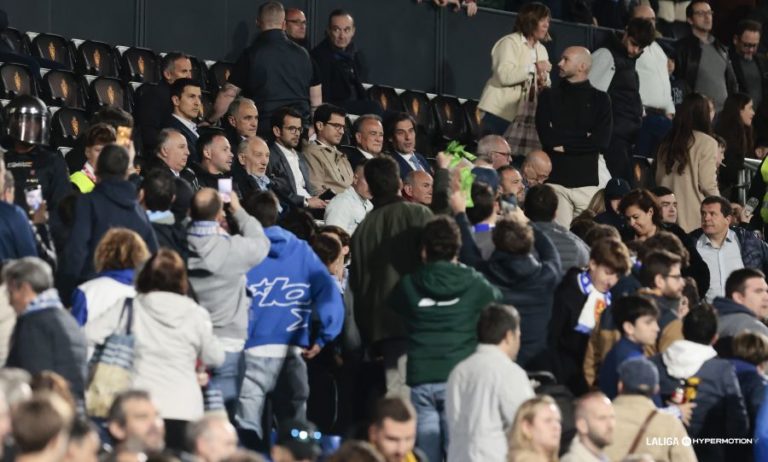 ¿Y ahora qué? La afición espera un resurgir, pero el club sigue obligado a no equivocarse otra vez