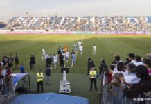 El Real Zaragoza sale del fútbol profesional último de la tabla