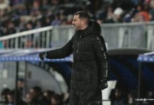 Rubén Sellés defiende el punto logrado ante el Castellón y pide calma: “El equipo compite siempre”