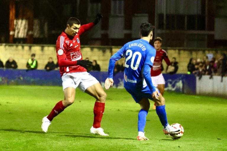 La SD Tarazona reparte los puntos con el Amorebieta (2-2)