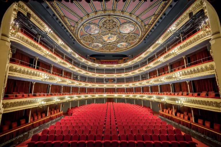 Llega al Teatro Principal el ciclo «Conversaciones en el Principal» para celebrar sus 225 años
